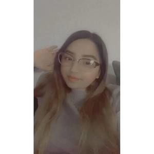 Meet your Posher, Gabriela